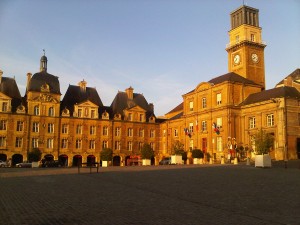 La place ducale de Charleville Mézières. Photo JP Drumel